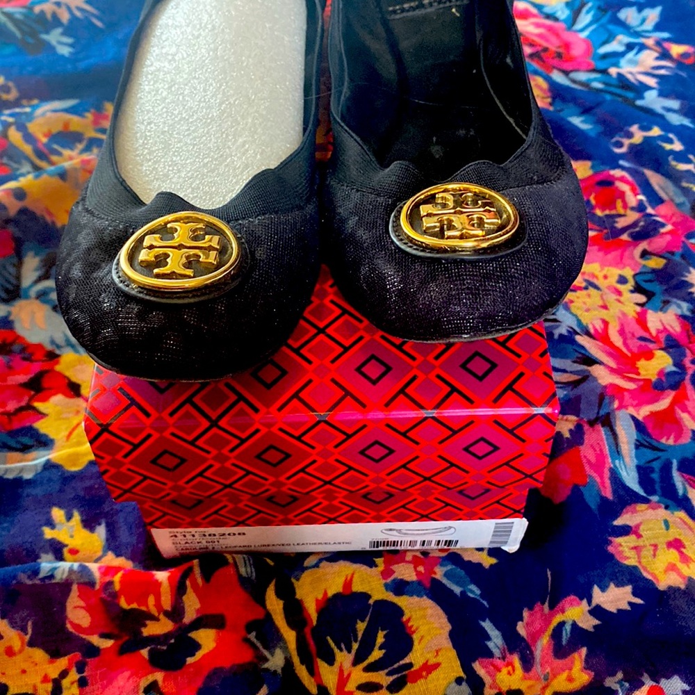 Tory Burch Caroline 2- black Leopard Print ballet flats.